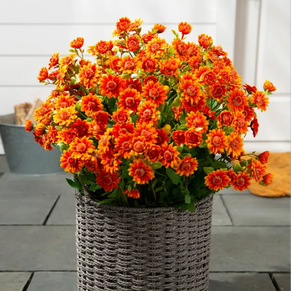 🍂Autumn's Beauty, Made to Last! A single pot of these artificial mums brings the season's warm colors to your home, and they'll never fade.🔥